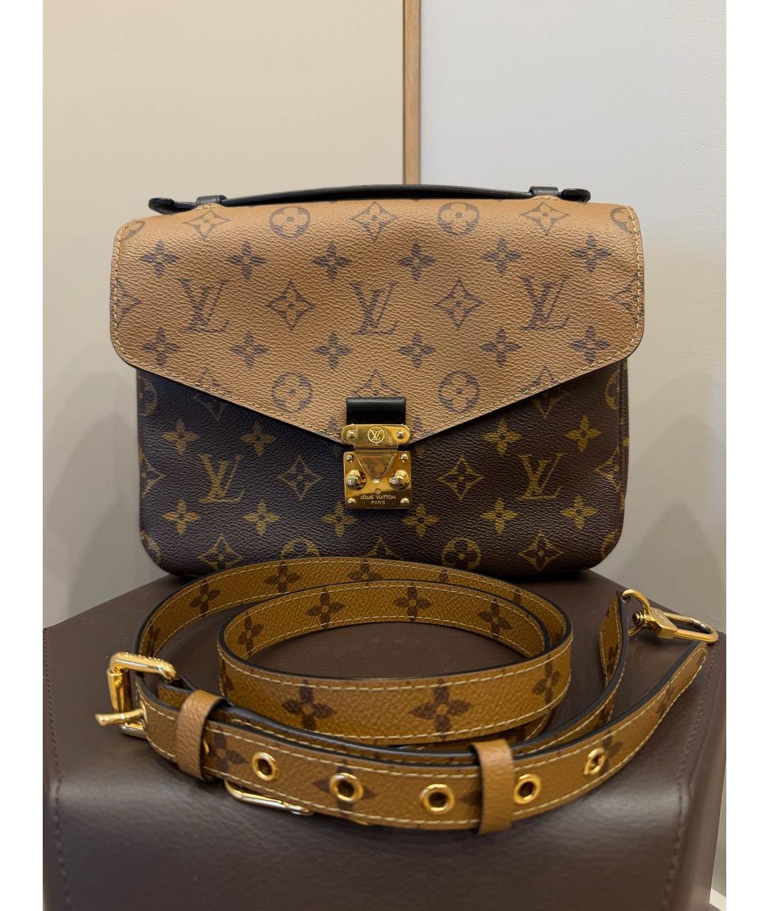 LOUIS VUITTON Коричневая сумка через плечо из канвы, фото 8