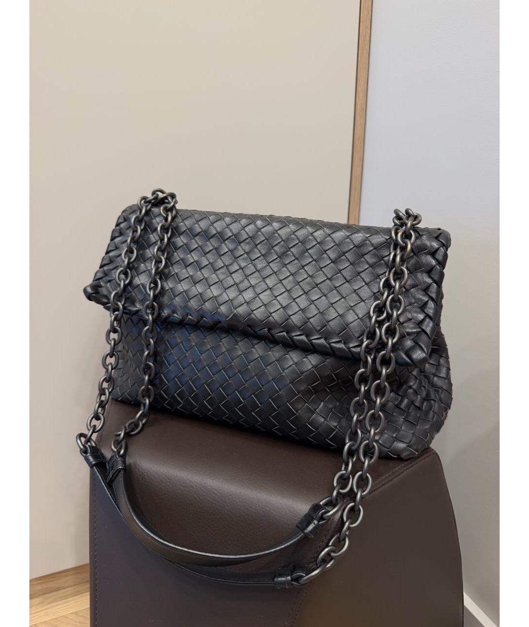 BOTTEGA VENETA Черная кожаная сумка через плечо, фото 6