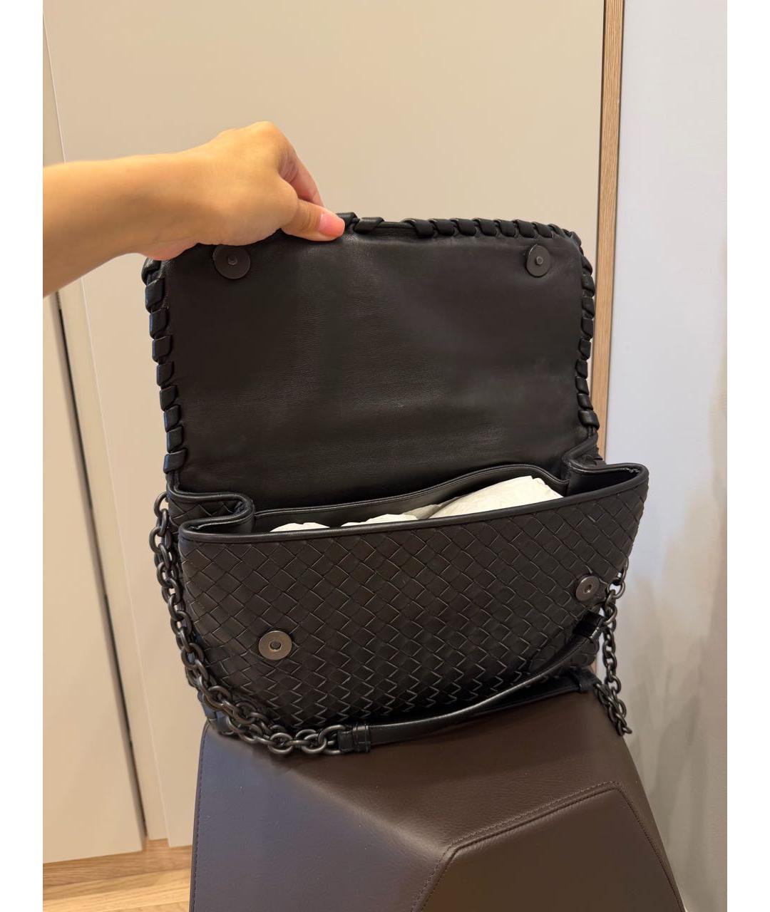 BOTTEGA VENETA Черная кожаная сумка через плечо, фото 4