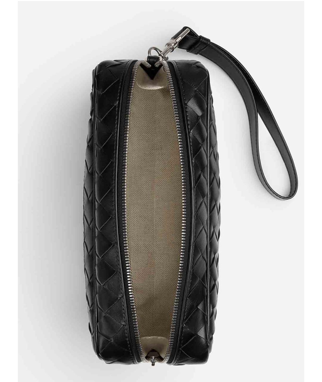 BOTTEGA VENETA Черная кожаная барсетка, фото 3