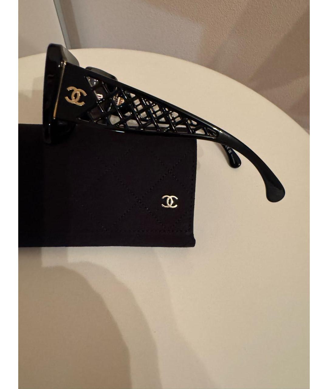 CHANEL Черные пластиковые солнцезащитные очки, фото 3