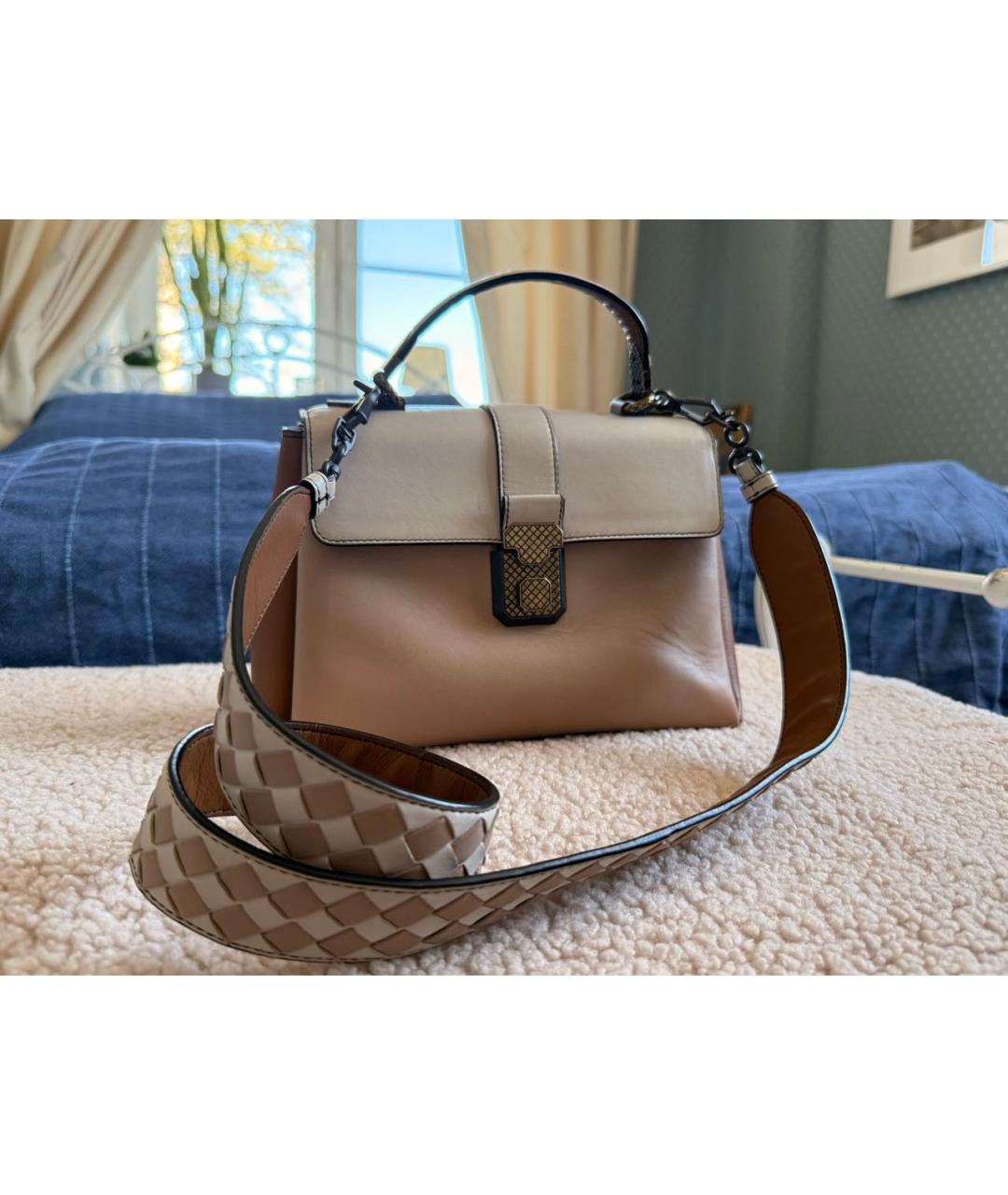 BOTTEGA VENETA Бежевая кожаная сумка через плечо, фото 9
