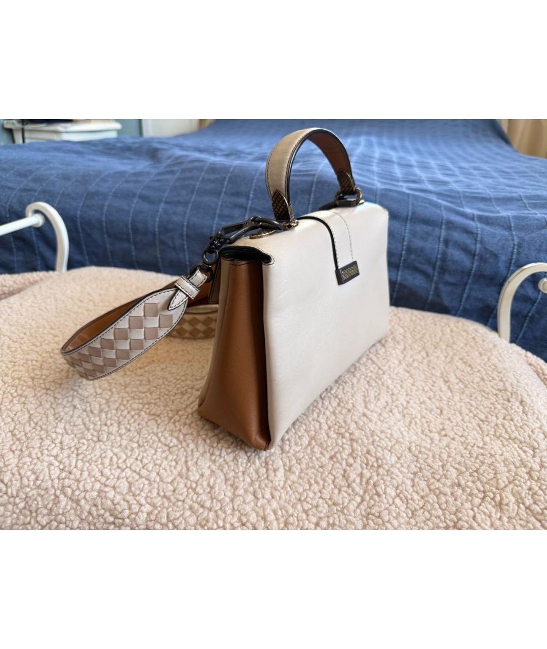 BOTTEGA VENETA Бежевая кожаная сумка через плечо, фото 2