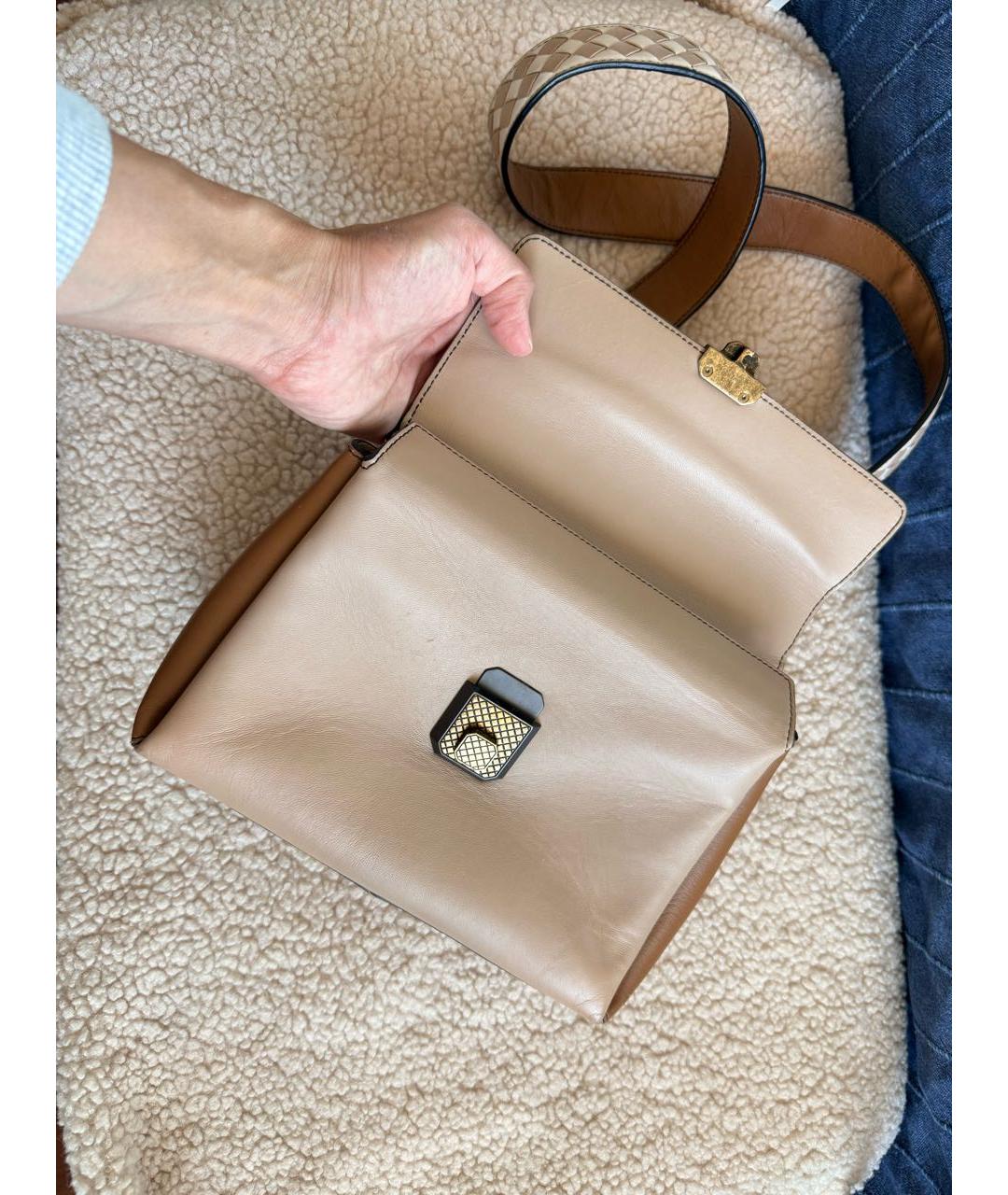 BOTTEGA VENETA Бежевая кожаная сумка через плечо, фото 4