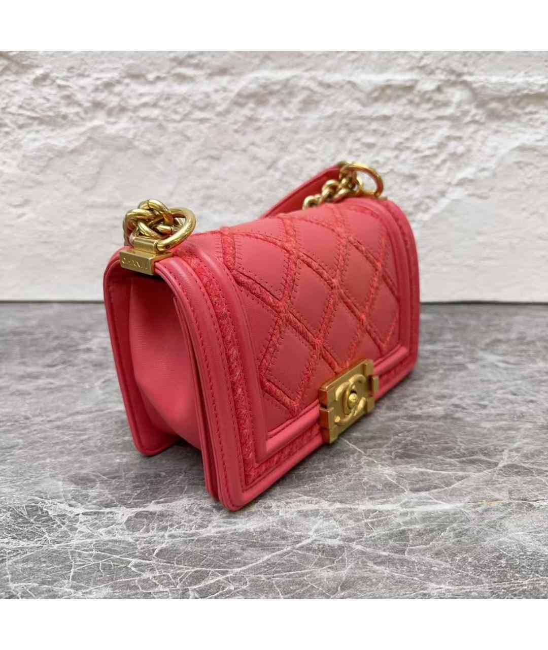 CHANEL Коралловая кожаная сумка через плечо, фото 2