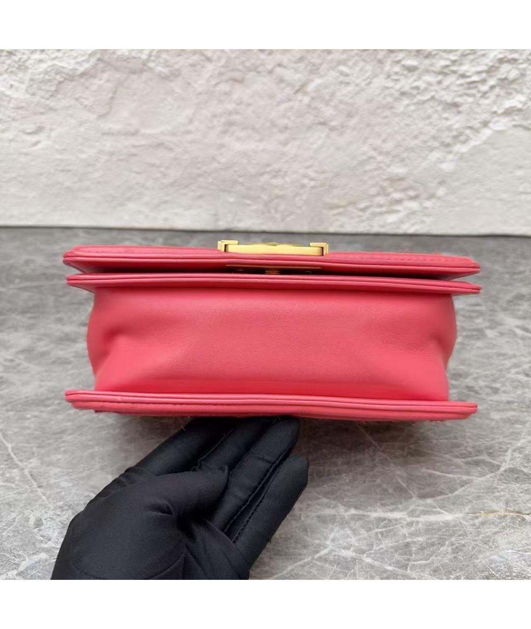 CHANEL Коралловая кожаная сумка через плечо, фото 5