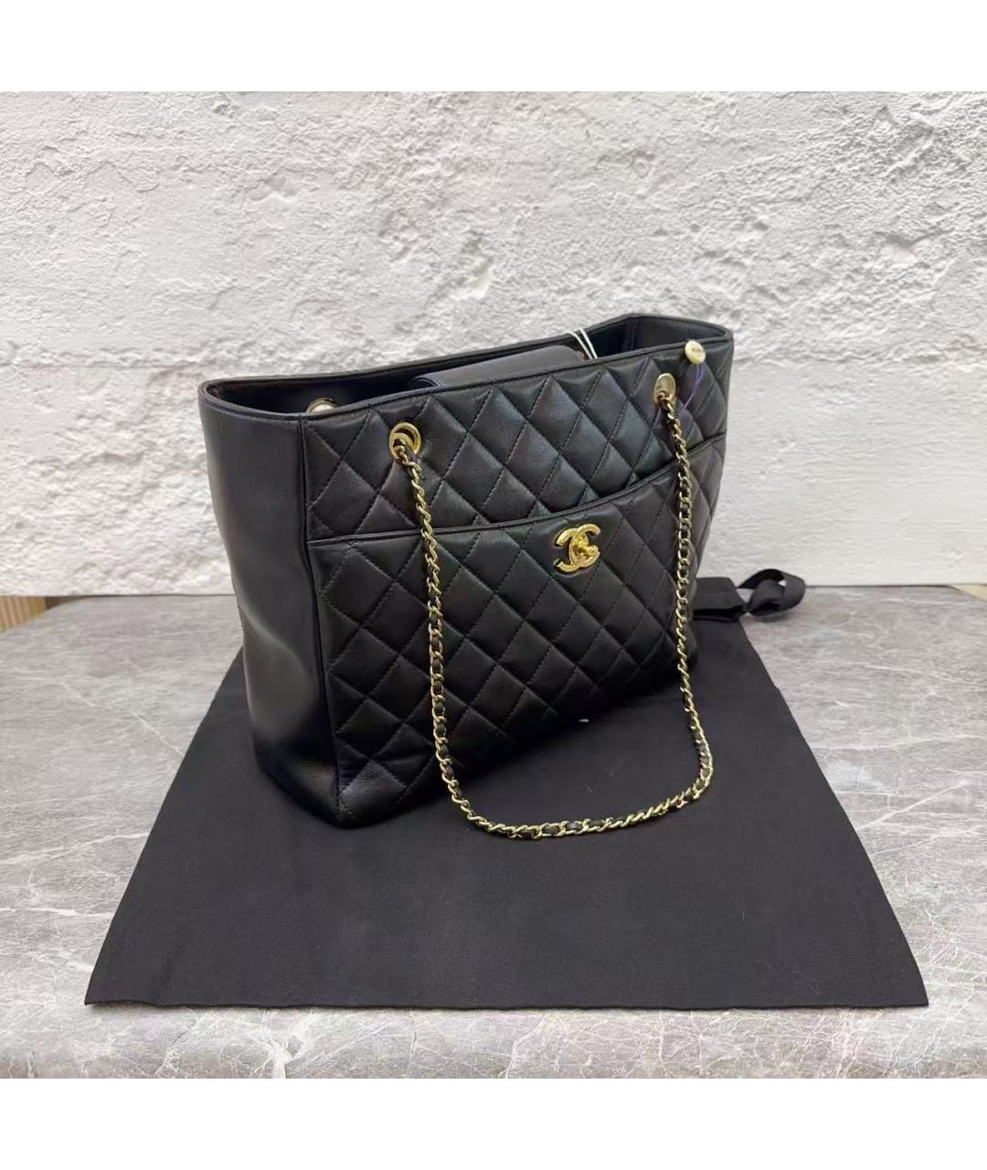 CHANEL Черная кожаная сумка через плечо, фото 3