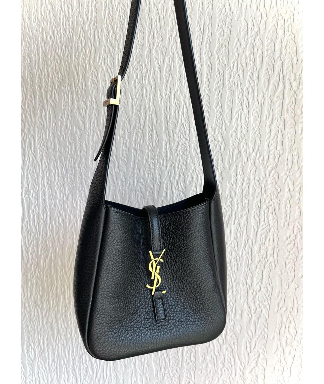 YVES SAINT LAURENT BEAUTY Черная кожаная сумка с короткими ручками, фото 2