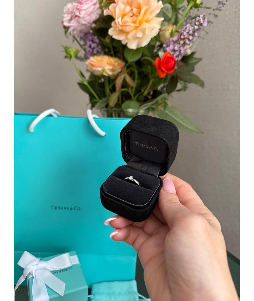 TIFFANY&CO Белое платиновое кольцо, фото 2