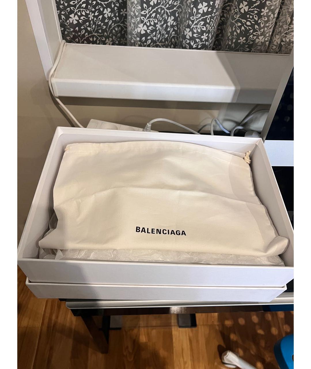 BALENCIAGA Бежевые кожаные низкие кроссовки / кеды, фото 5