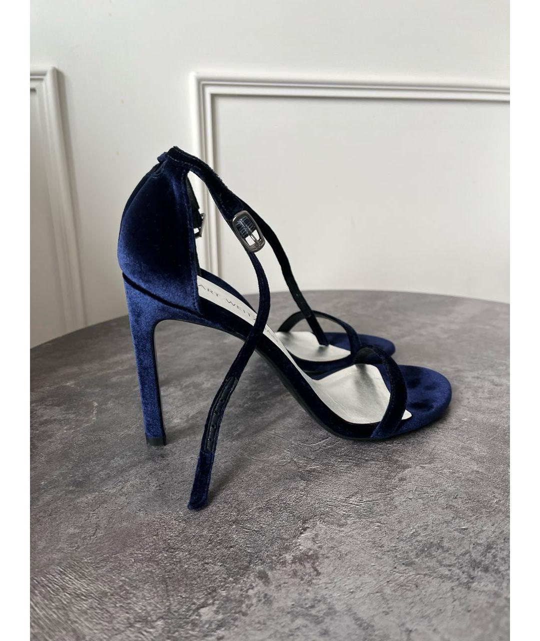 STUART WEITZMAN Синие бархатные босоножки, фото 6