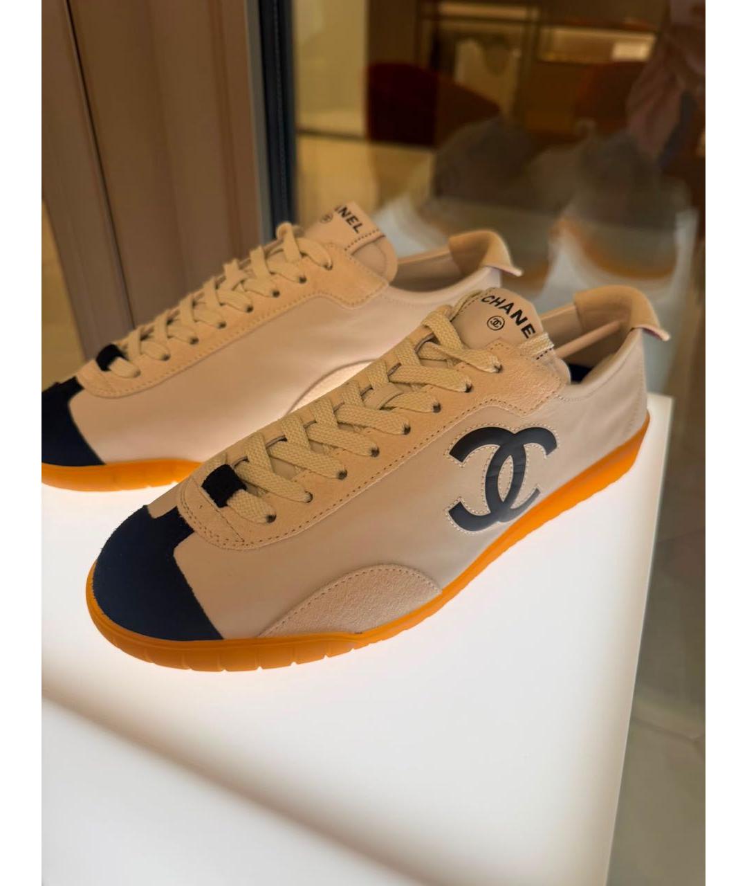 CHANEL Белые кожаные кеды, фото 5