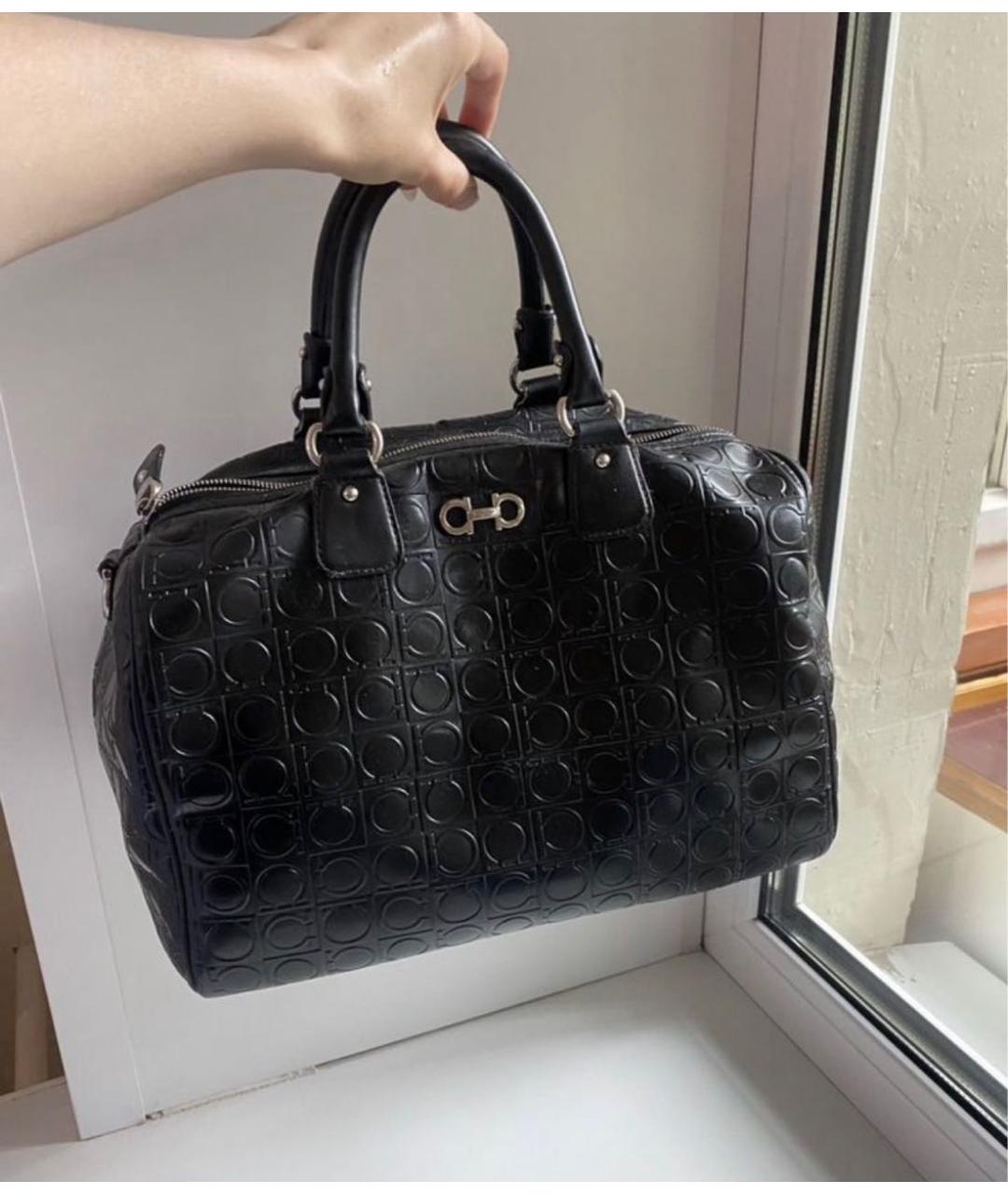 FERRAGAMO Черная кожаная сумка тоут, фото 6