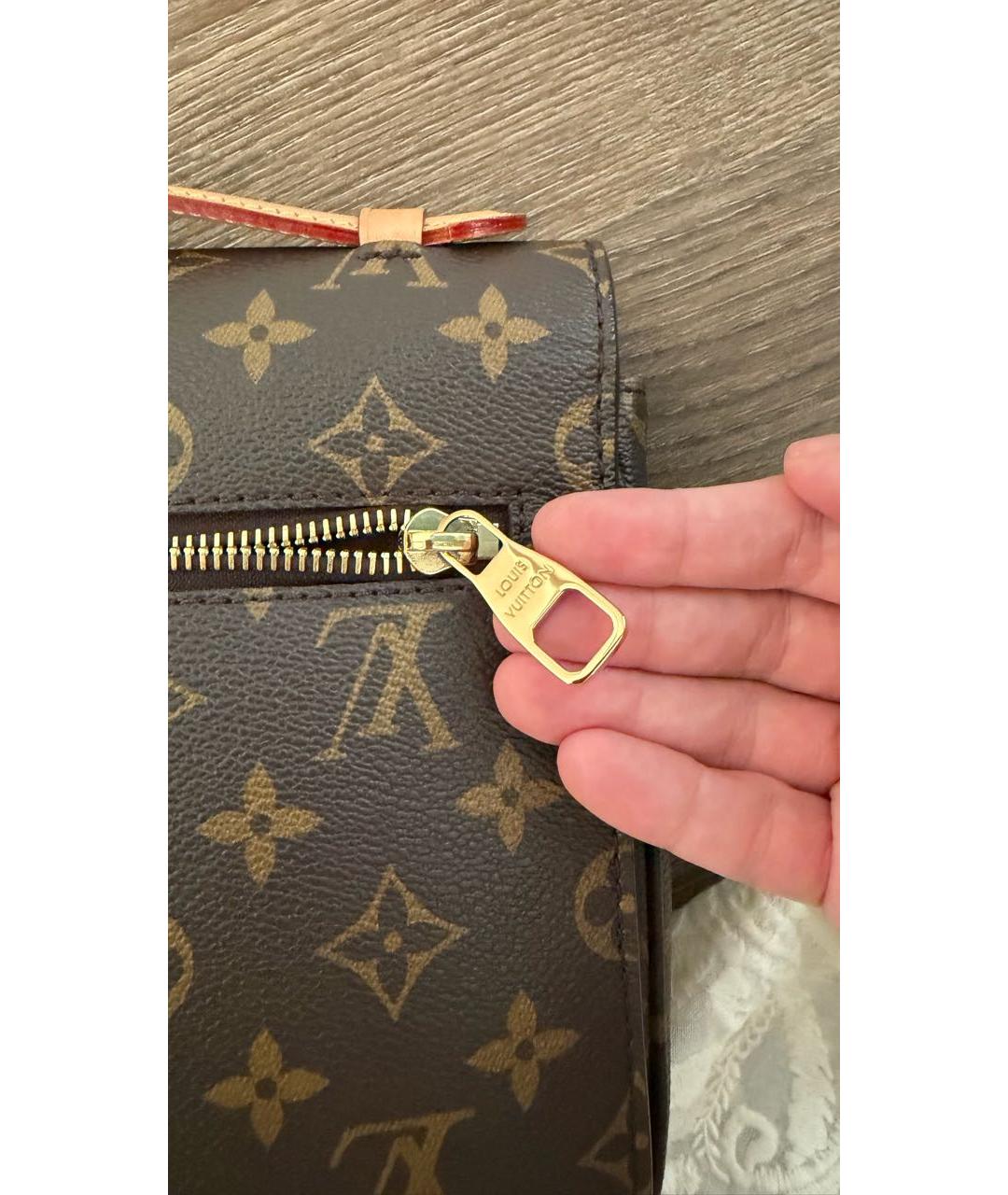 LOUIS VUITTON Коричневая сумка через плечо из канвы, фото 7