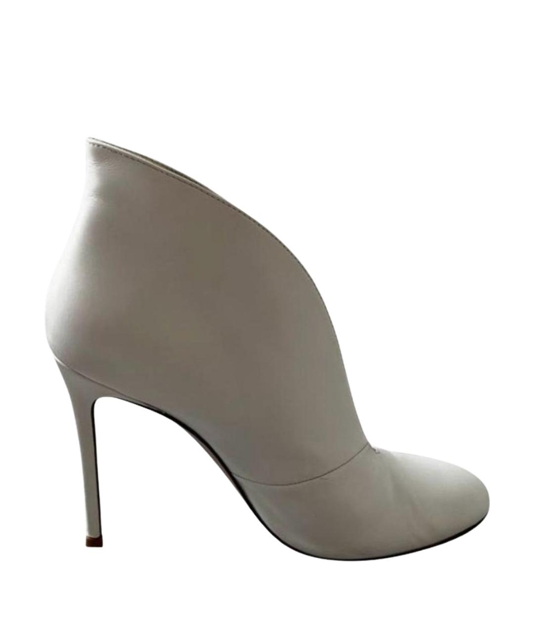 GIANVITO ROSSI Белые кожаные ботильоны, фото 1