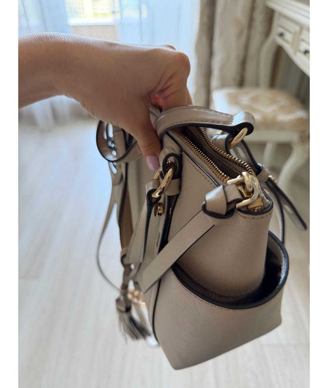 MICHAEL KORS Бежевая сумка тоут из канвы, фото 4