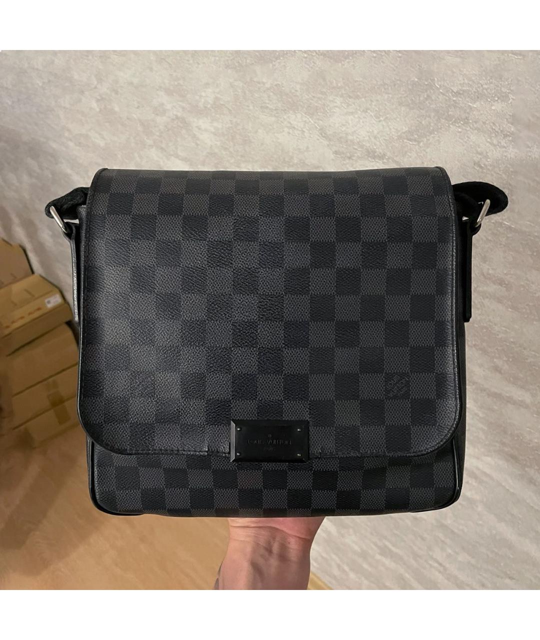LOUIS VUITTON Черная сумка на плечо из канвы, фото 9