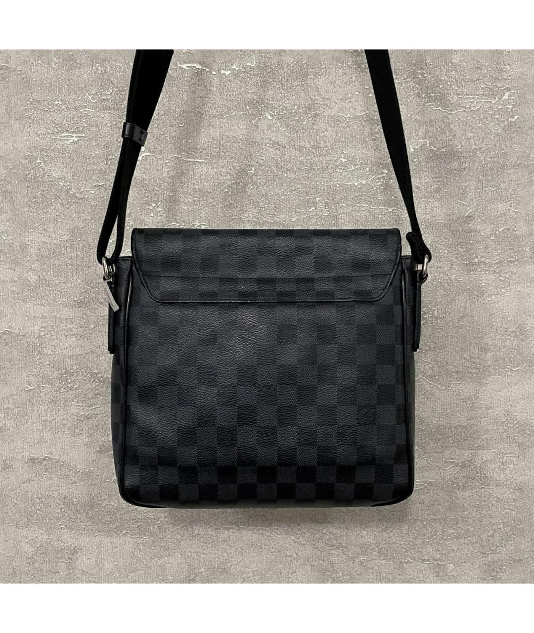 LOUIS VUITTON Черная сумка на плечо из канвы, фото 3