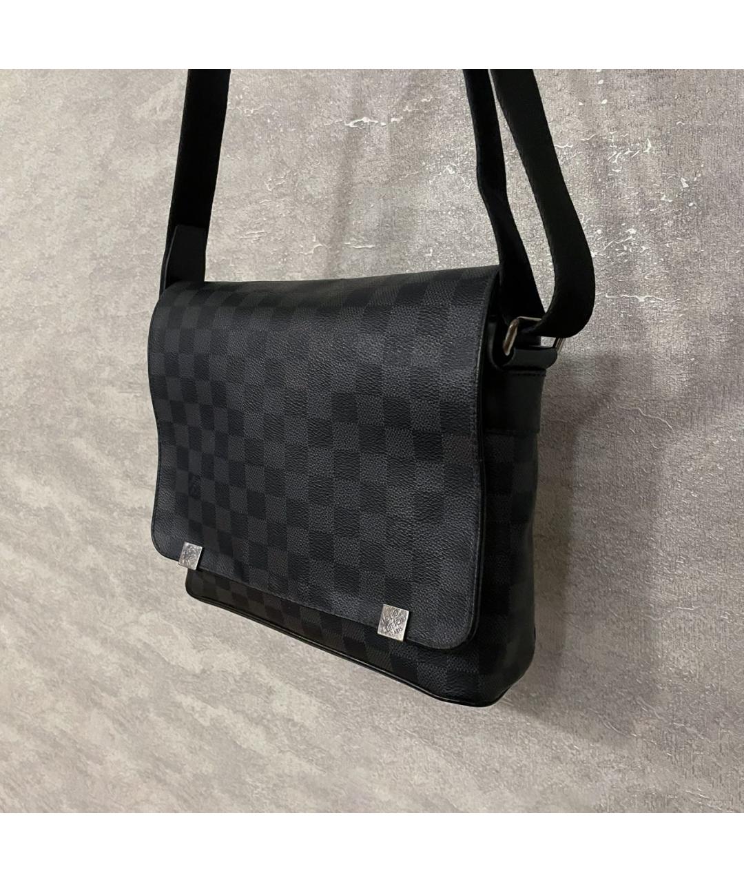 LOUIS VUITTON Черная сумка на плечо из канвы, фото 3