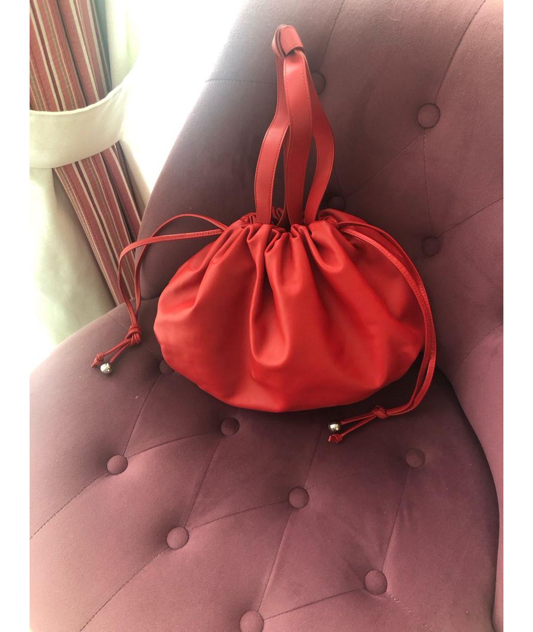 BOTTEGA VENETA Красная кожаная сумка с короткими ручками, фото 7