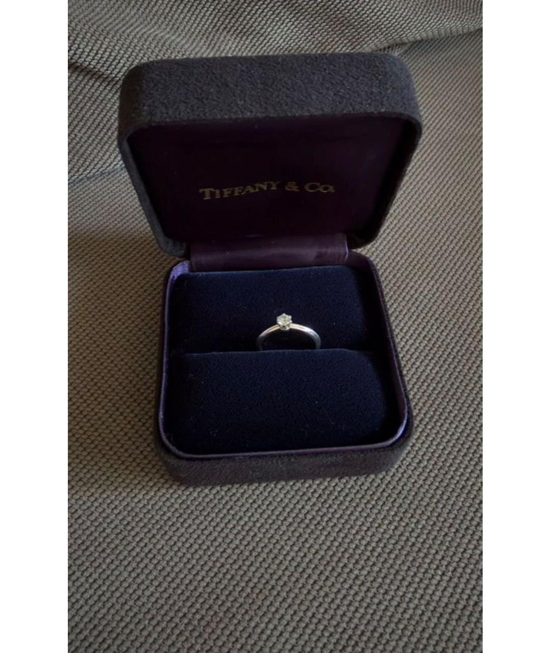 TIFFANY&CO Белое платиновое кольцо, фото 8