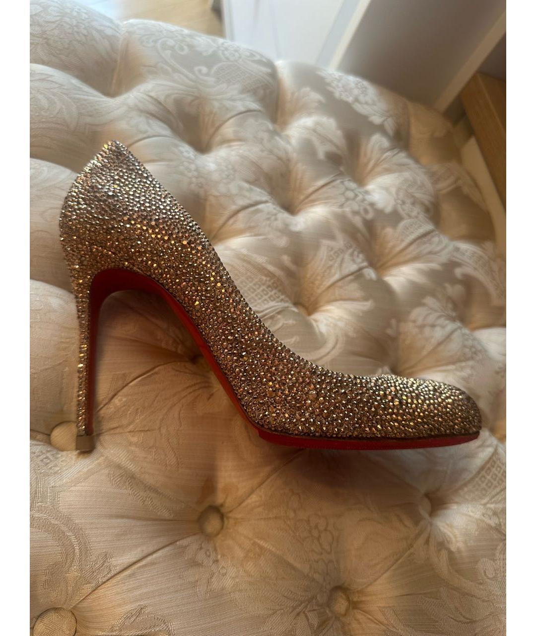 CHRISTIAN LOUBOUTIN Золотые кожаные туфли, фото 5