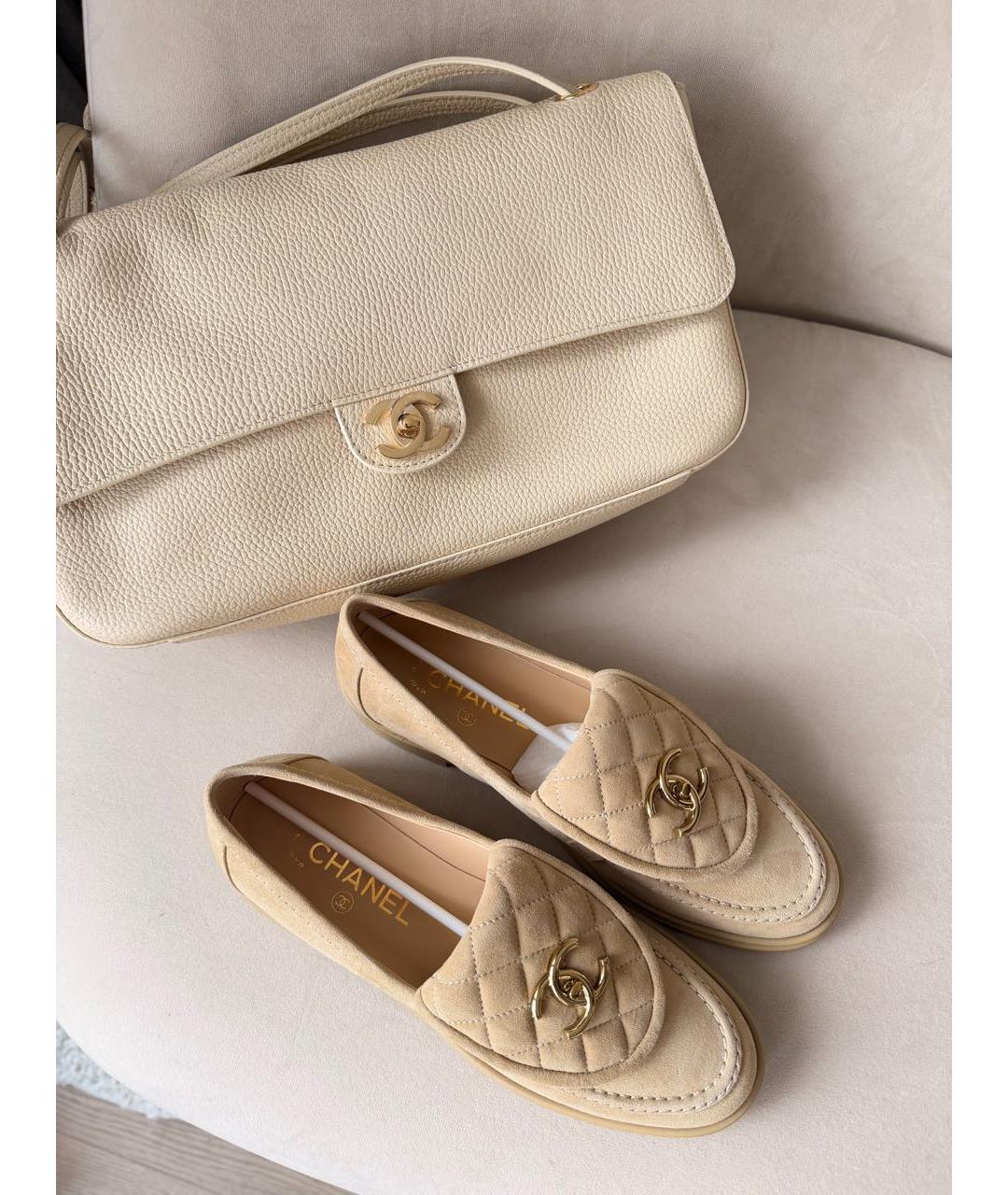 CHANEL Бежевая кожаная сумка через плечо, фото 4
