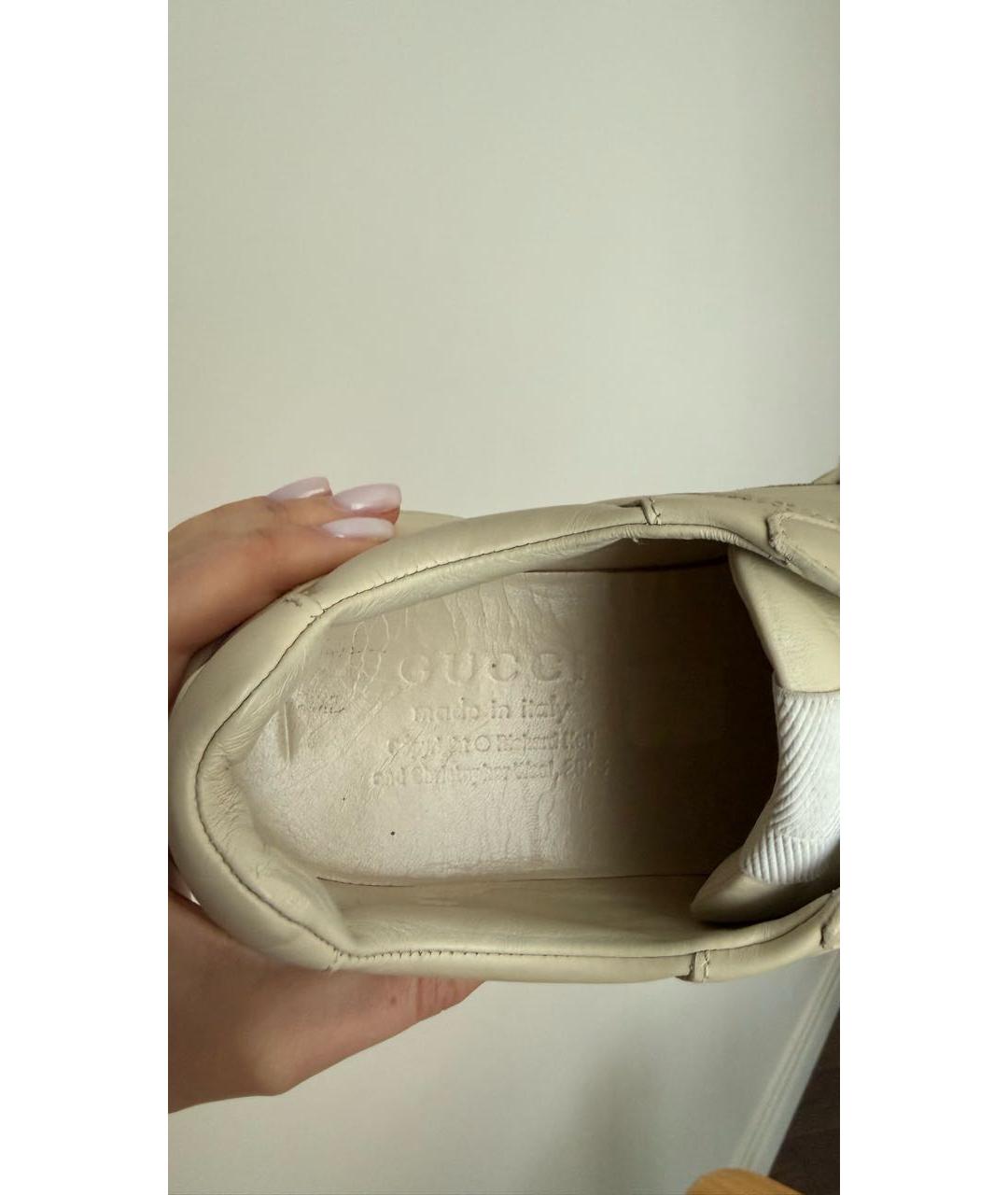GUCCI Бежевые кожаные низкие кроссовки / кеды, фото 4