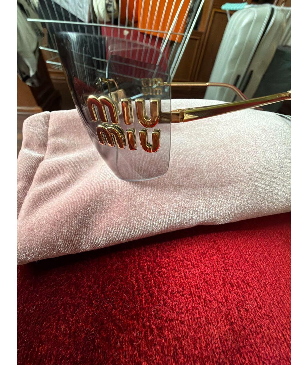 MIU MIU Серые солнцезащитные очки, фото 3