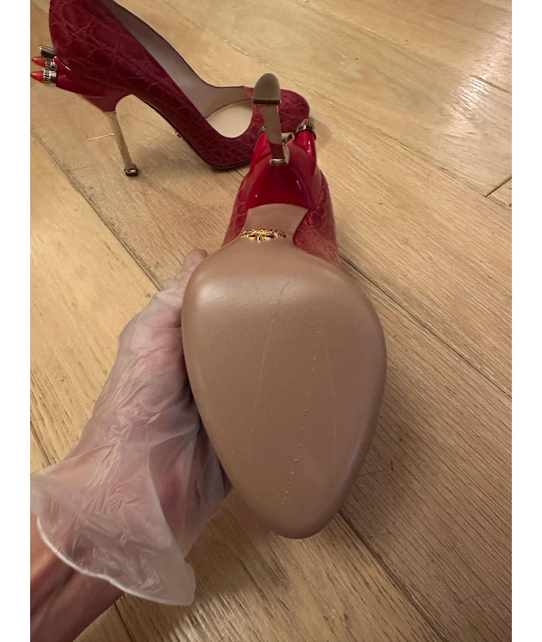 PRADA Красные туфли из кожи аллигатора, фото 7