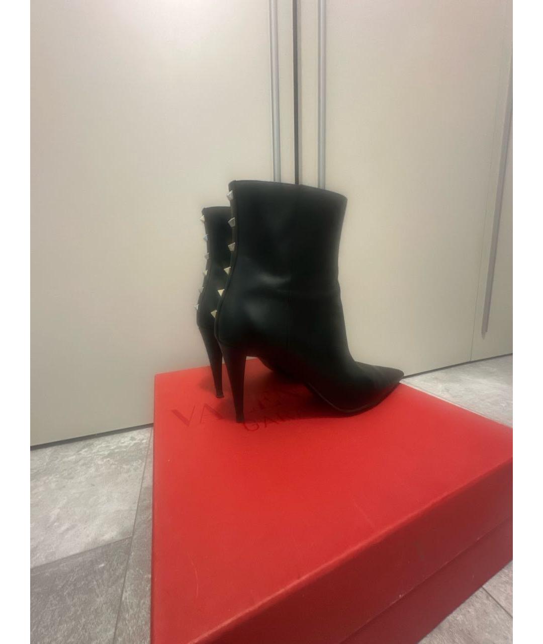 VALENTINO Черные кожаные ботильоны, фото 5