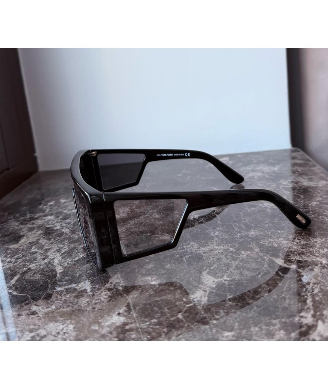 TOM FORD Черные пластиковые солнцезащитные очки, фото 3