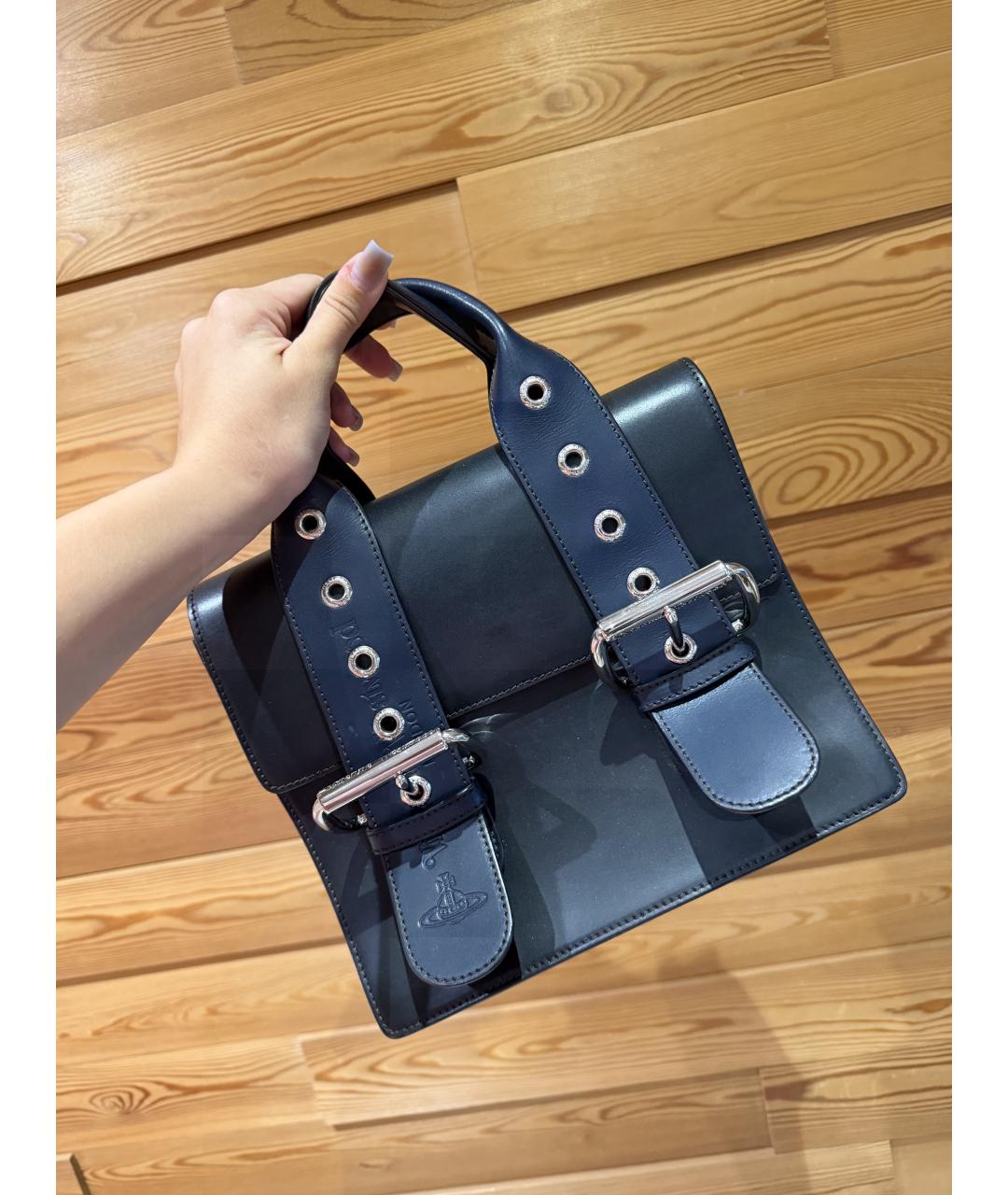 VIVIENNE WESTWOOD Темно-синяя кожаная сумка с короткими ручками, фото 6