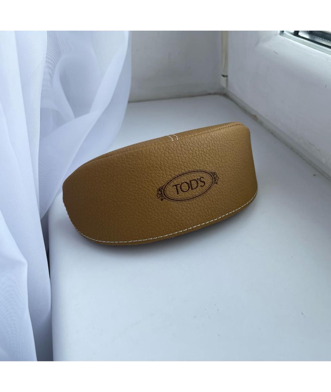 TOD'S Бордовые пластиковые солнцезащитные очки, фото 4