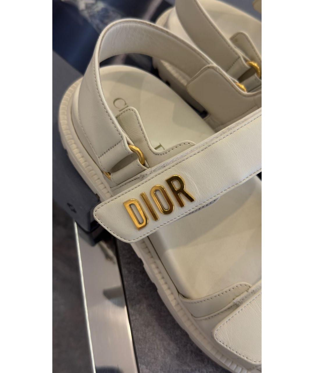 CHRISTIAN DIOR Бежевые кожаные босоножки, фото 5