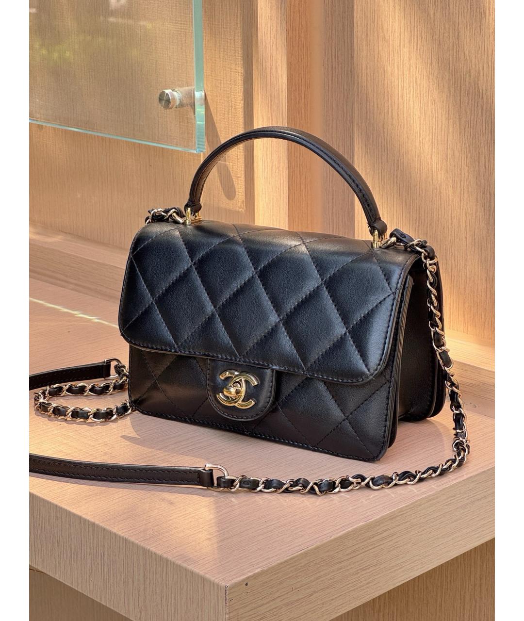 CHANEL Черная кожаная сумка через плечо, фото 3
