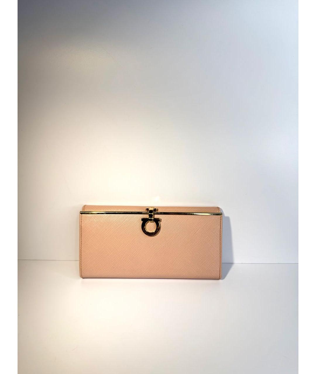 FERRAGAMO Розовый кожаный кошелек, фото 6