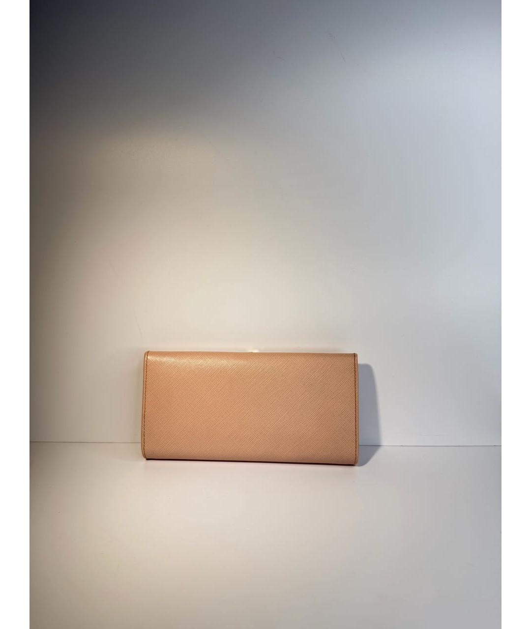 FERRAGAMO Розовый кожаный кошелек, фото 3