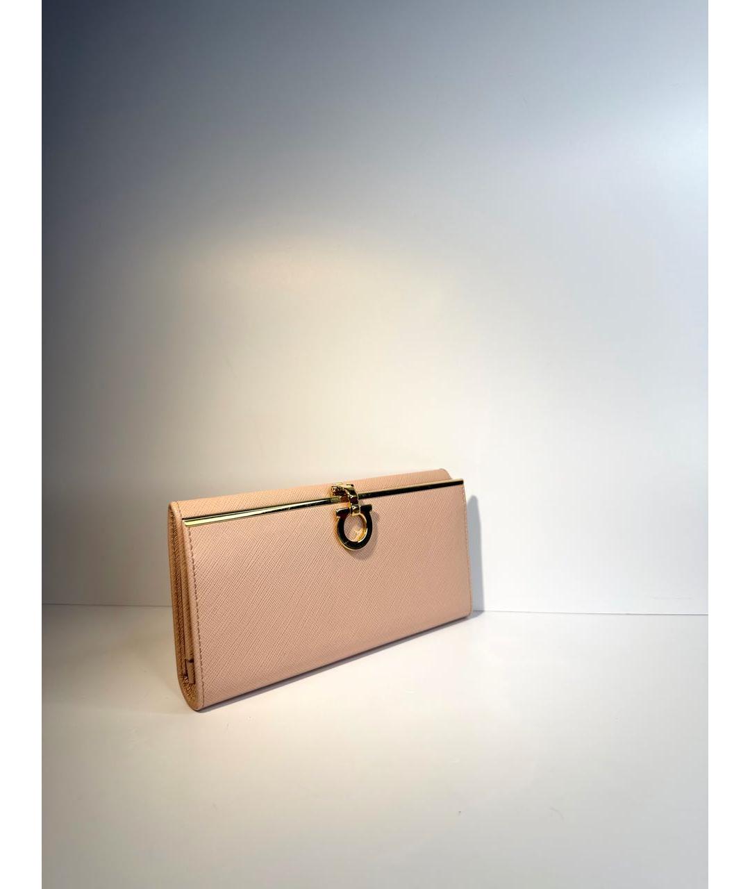 FERRAGAMO Розовый кожаный кошелек, фото 2