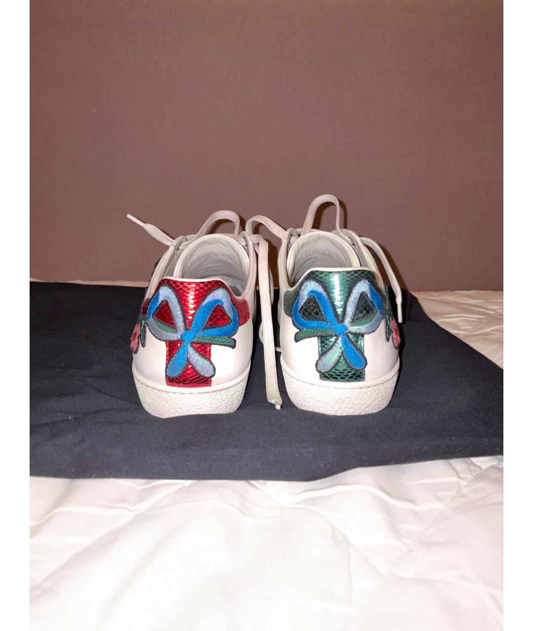 GUCCI Белые кожаные низкие кроссовки / кеды, фото 4