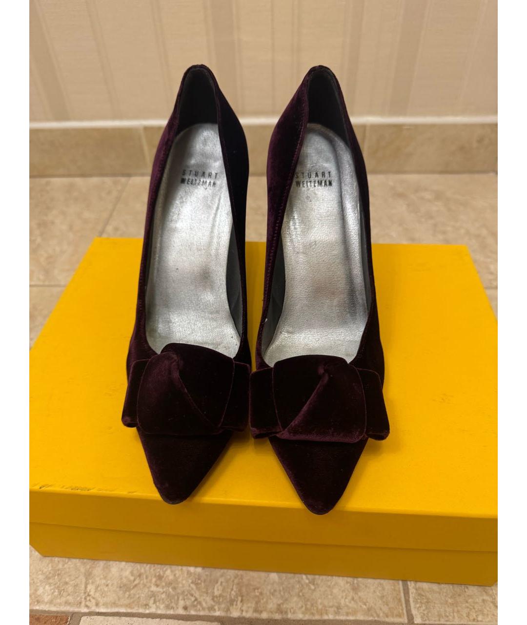STUART WEITZMAN Фиолетовые бархатные туфли, фото 2