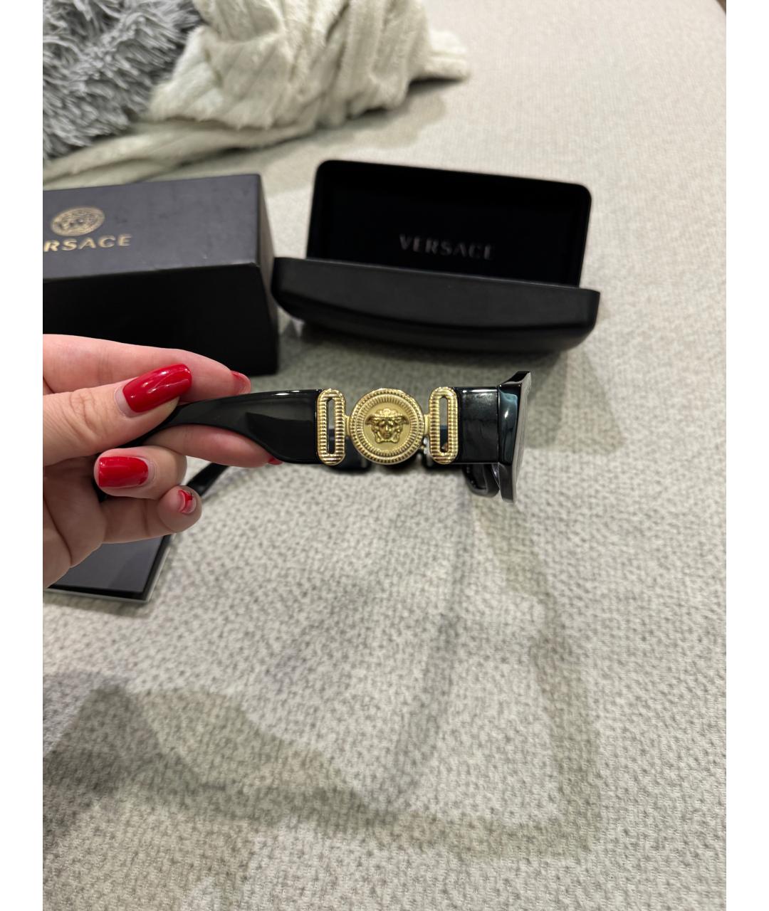 VERSACE Черные пластиковые солнцезащитные очки, фото 3