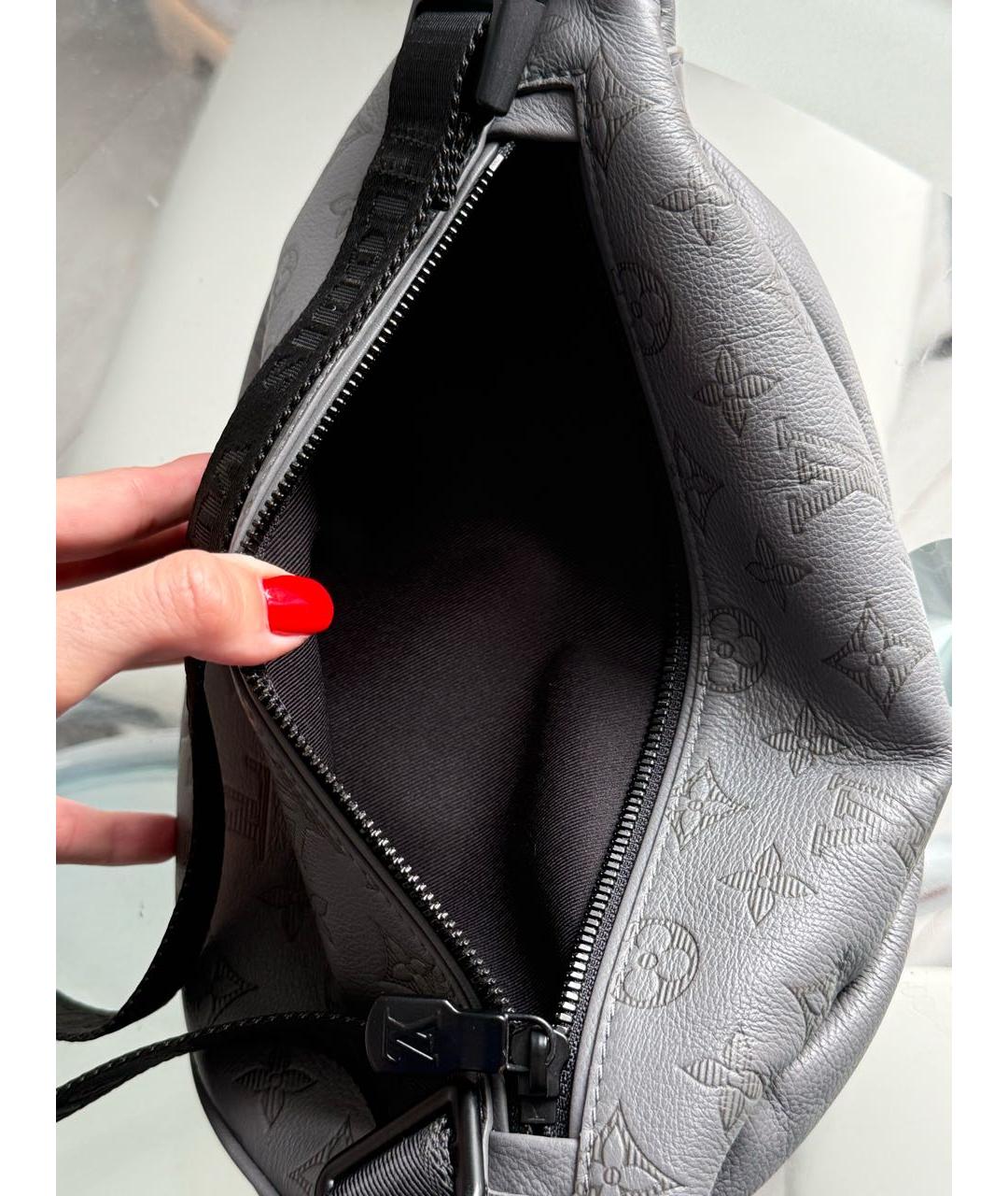LOUIS VUITTON Серая кожаная сумка на плечо, фото 5