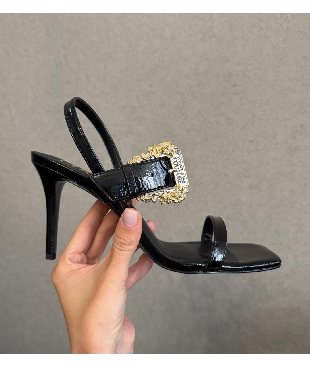 VERSACE JEANS COUTURE Черные босоножки, фото 3
