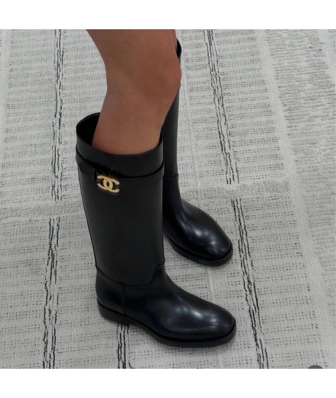 CHANEL Черные кожаные сапоги, фото 7