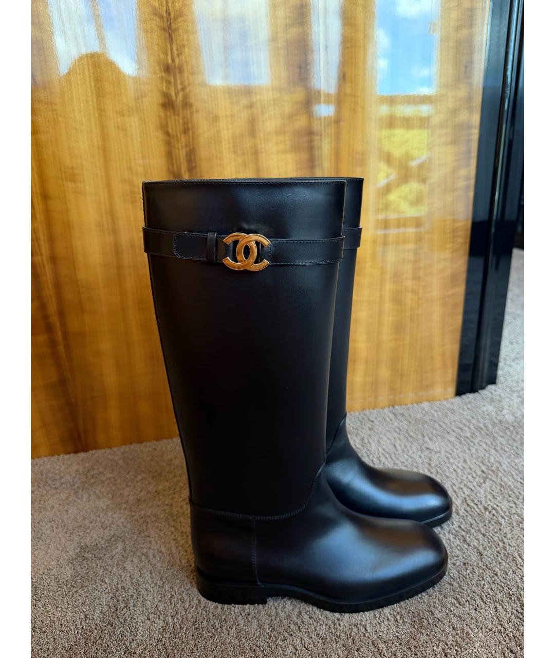 CHANEL Черные кожаные сапоги, фото 8