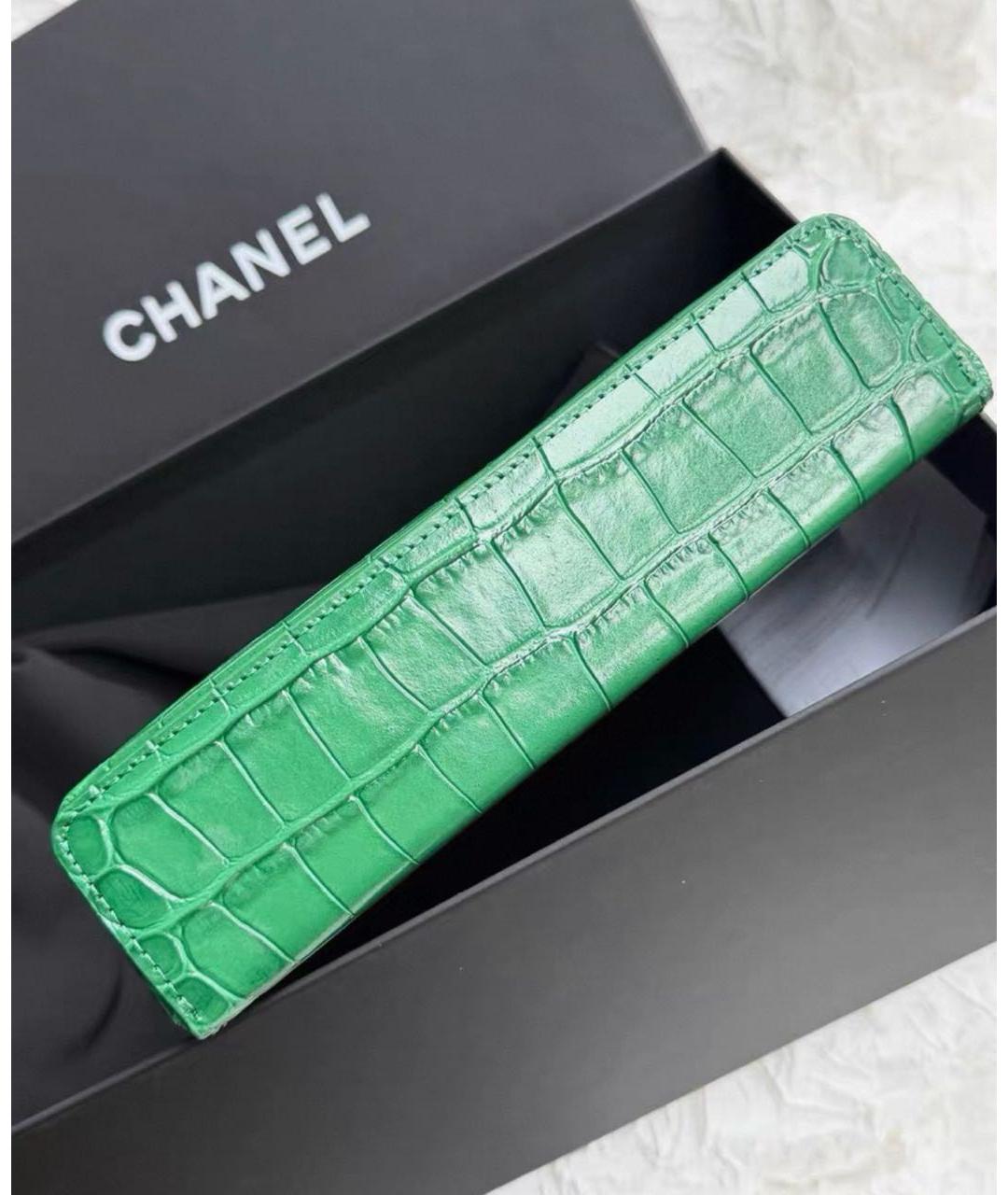 CHANEL Зеленая кожаная сумка с короткими ручками, фото 5