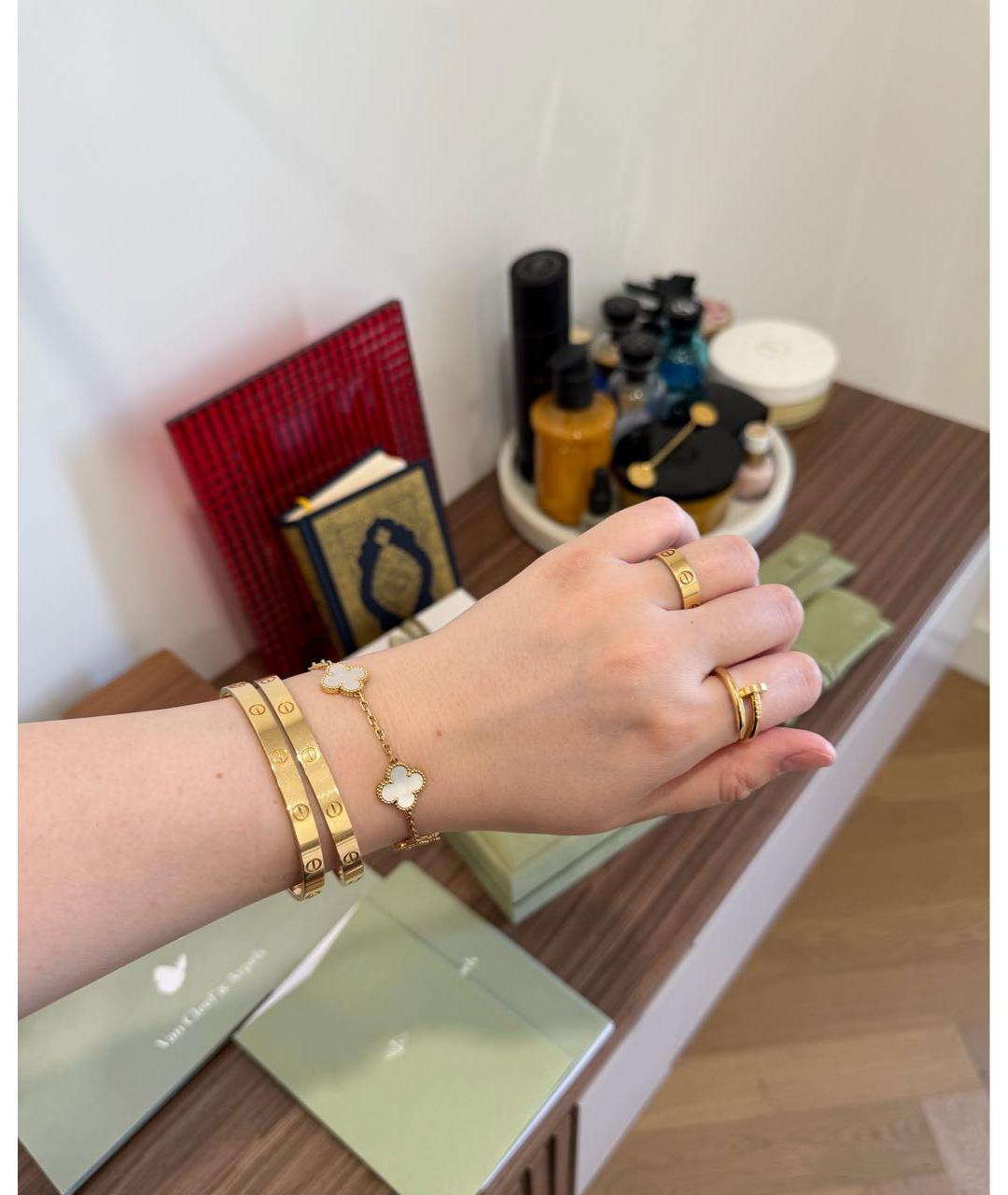 VAN CLEEF & ARPELS Белый браслет из желтого золота, фото 3