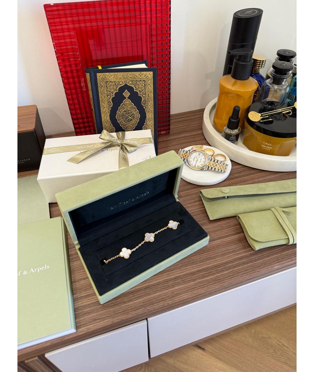 VAN CLEEF & ARPELS Белый браслет из желтого золота, фото 2