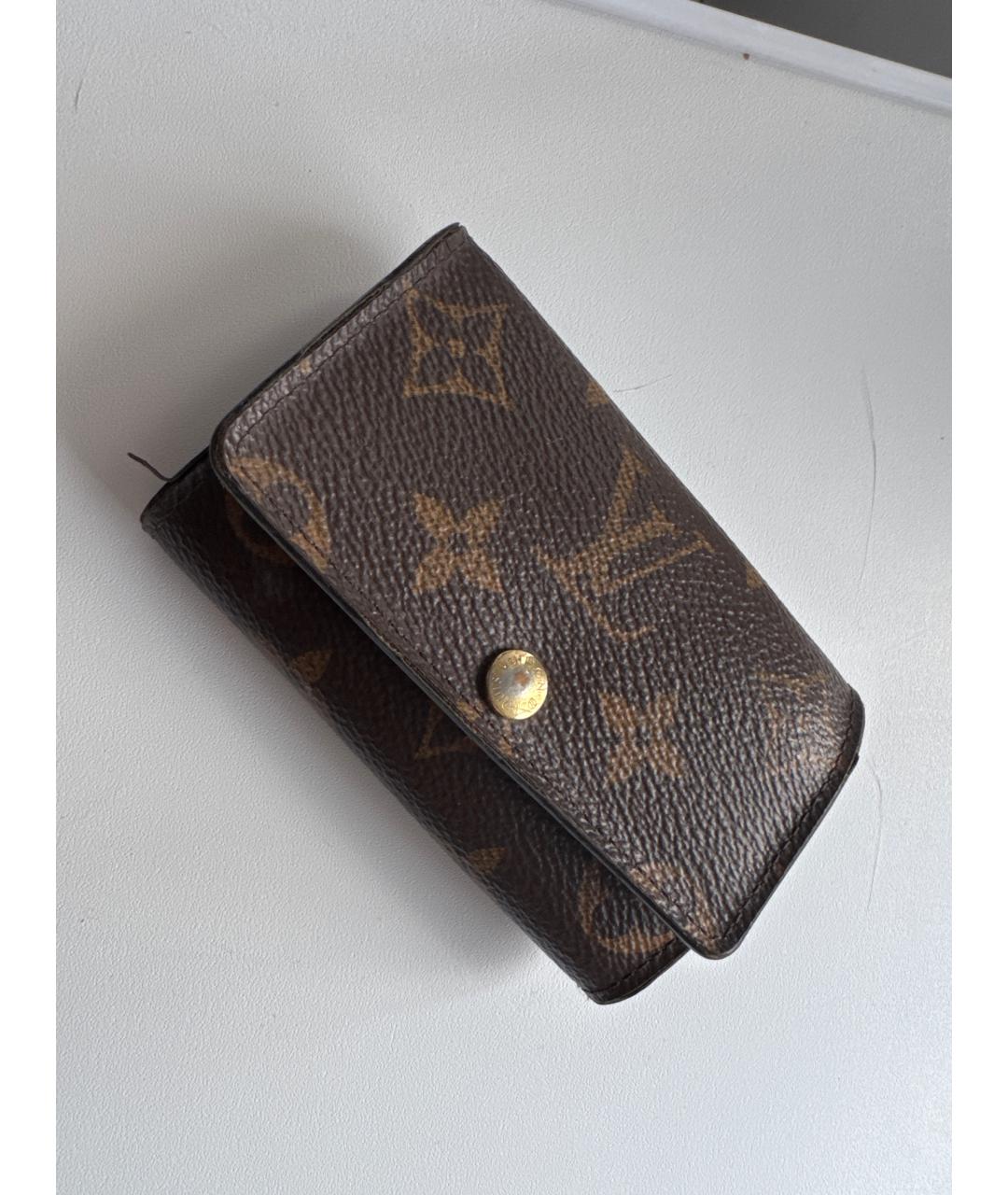 LOUIS VUITTON Коричневая ключница, фото 6